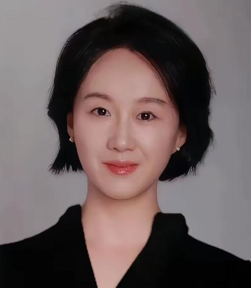 导师杨昀，在圈内彻底“社死”了。塌房的不是学术，而是他把博士生用成了全天候待命的