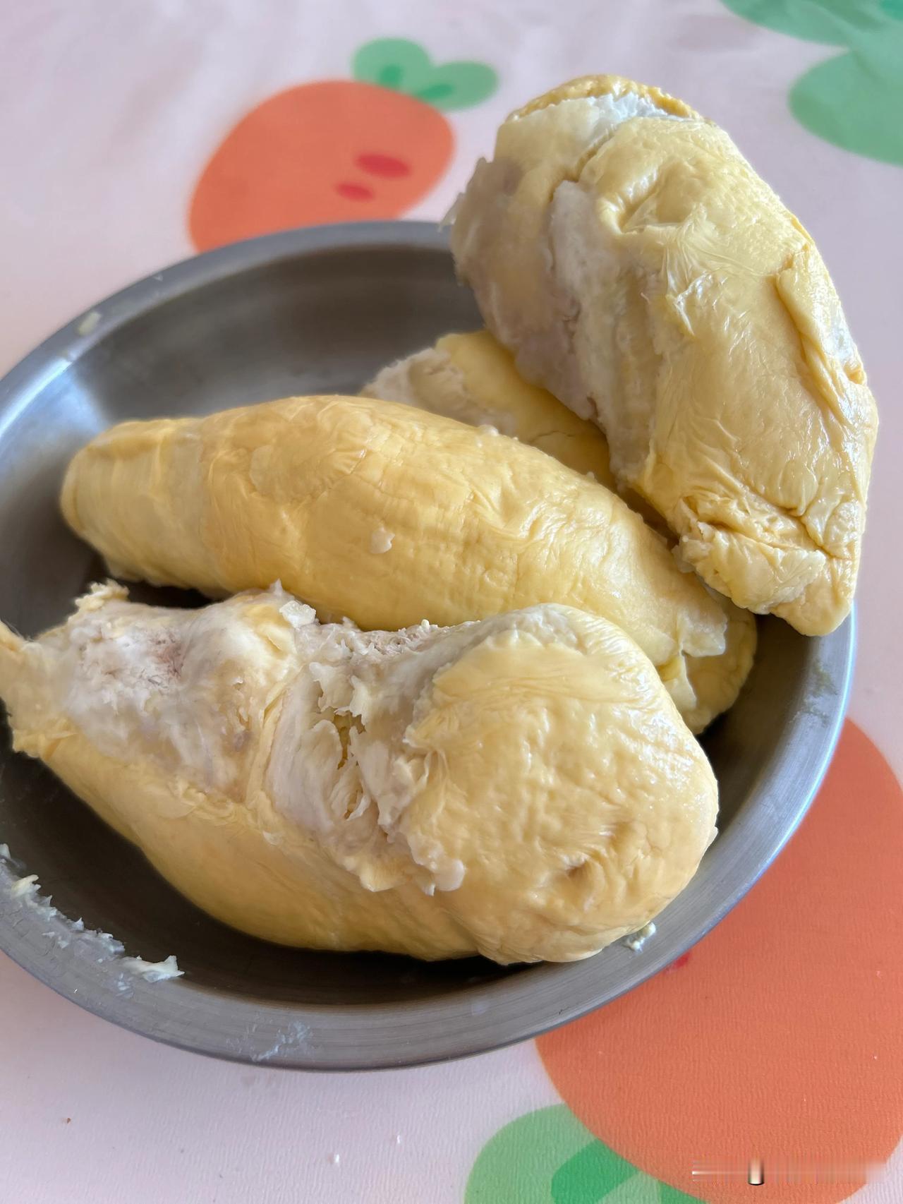 
这玩意不吃的时候挺想念，吃的时候两块就够[捂脸]