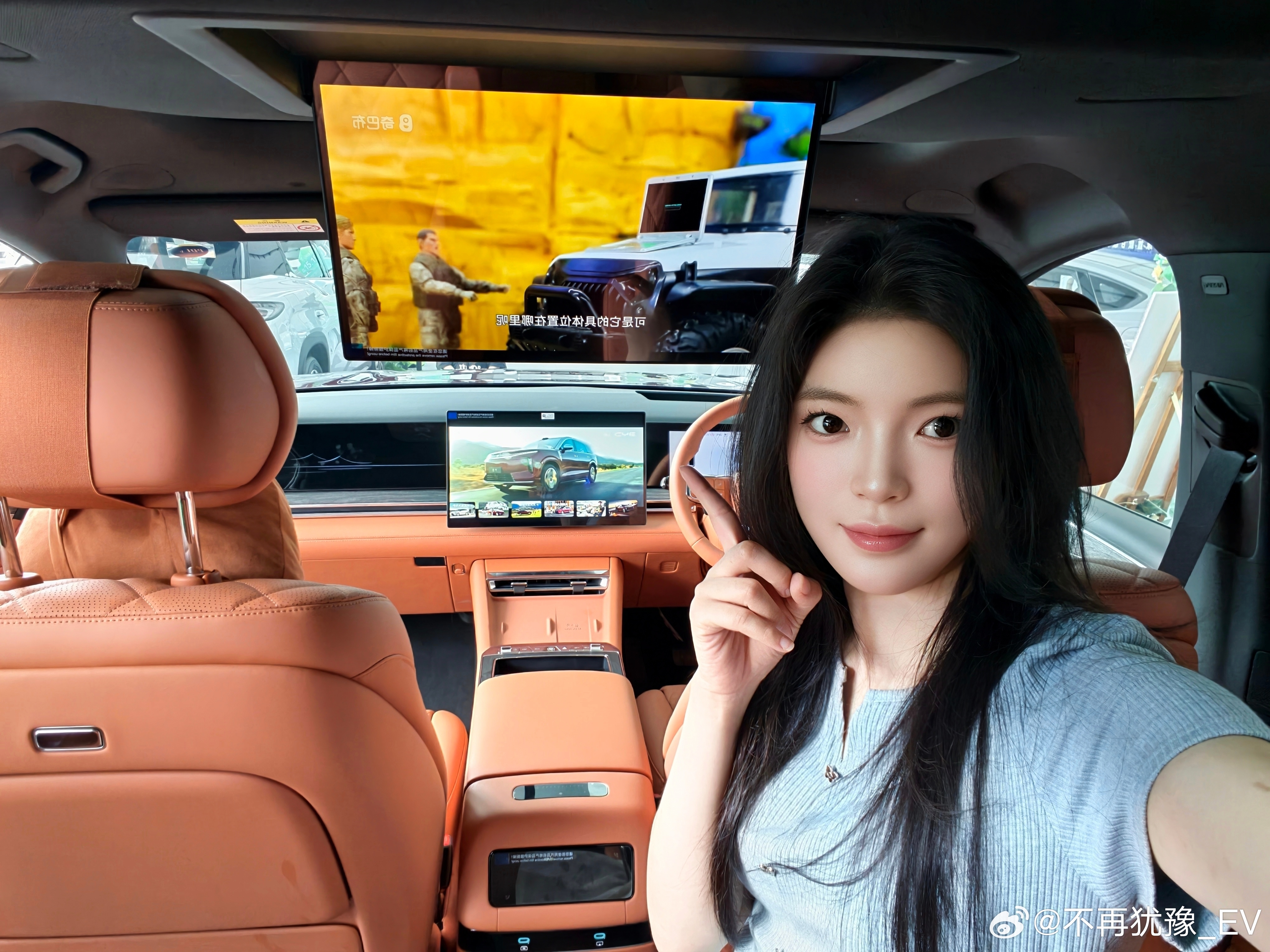 谁想和小助理一起在比亚迪大唐后排看电视，举手手🙋 