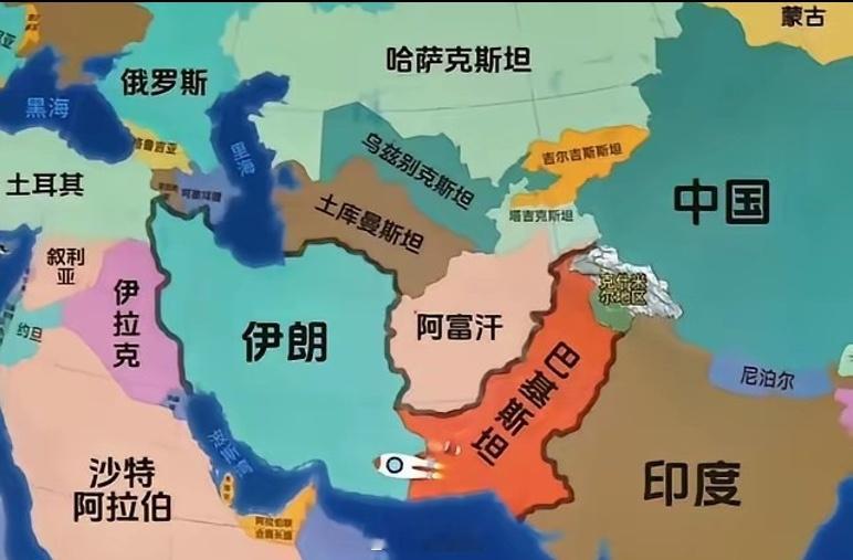 伊朗有里海，与俄罗斯可以直接进行物资运输，美国根本无法阻止！现在看来，美国对霍尔