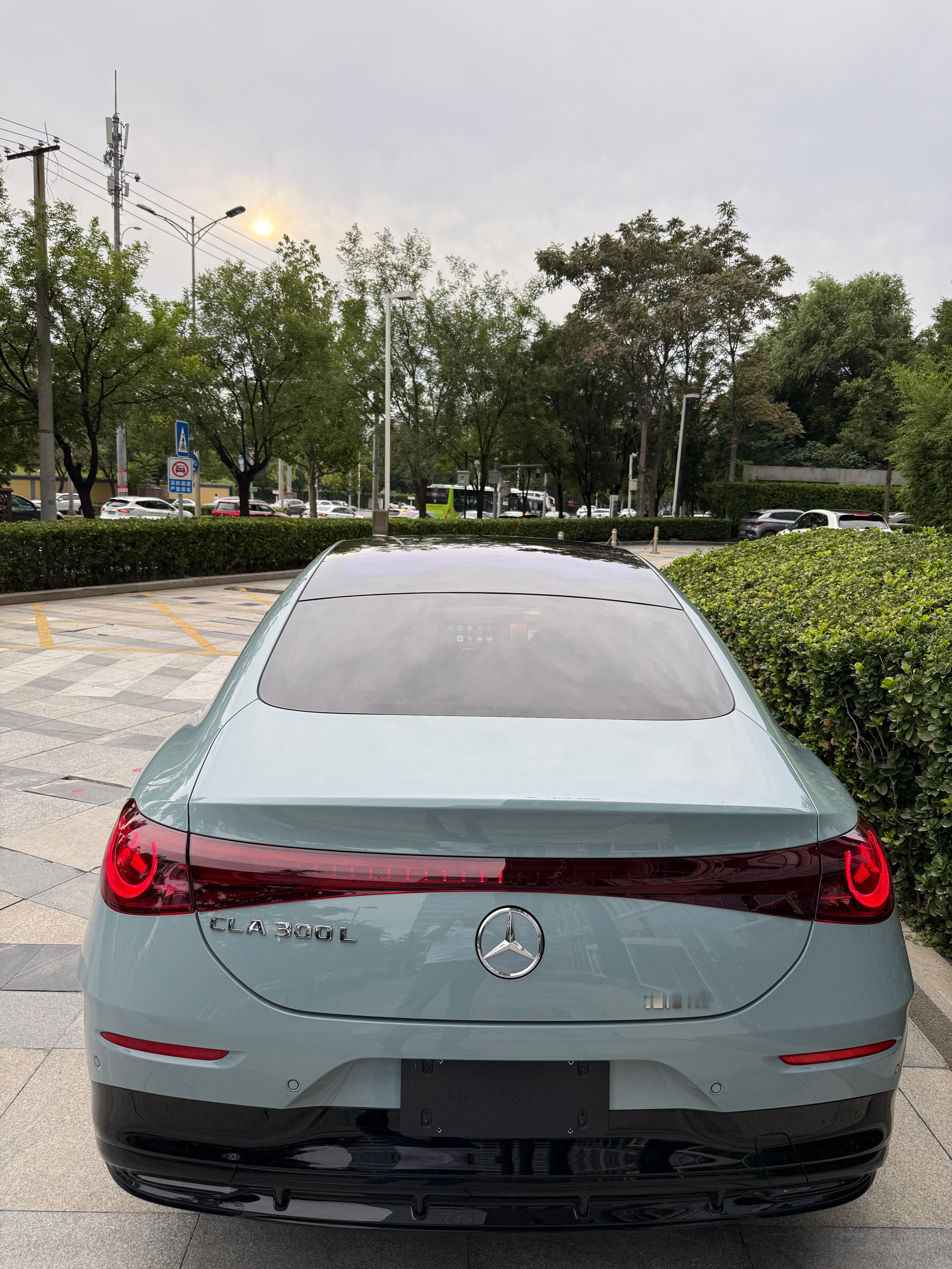 全新CLA300L，电车市场又来一个搅局的 ​​​