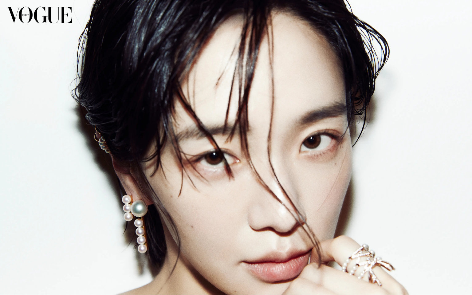 朴珪瑛 x TASAKIVOGUE KOREA March 2025.3月开季刊