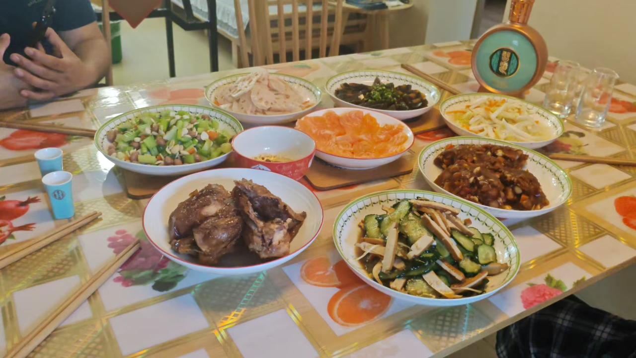 咱们常说，人这一辈子，图的就是个开心快乐，可真要细品品，没有健康打底，再美的风景