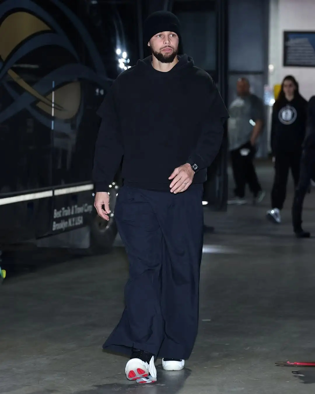 好家伙新赛季篮不住我的观赛搭子