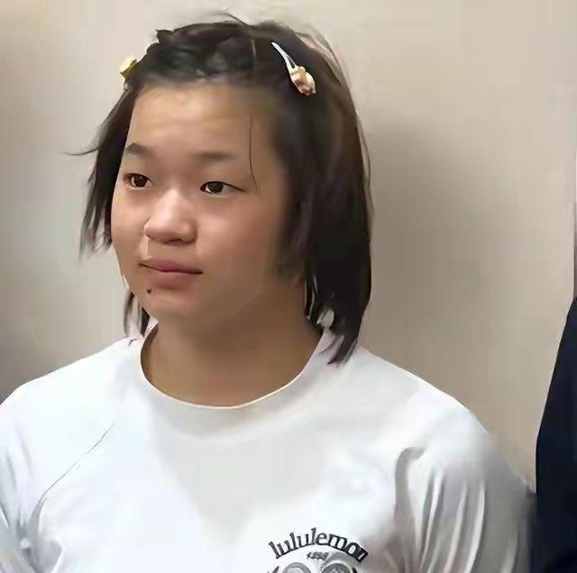 全红婵现在还在坚持跳水吗？发育关实在是太难了... ​​​