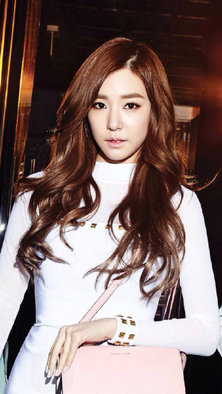 Tiffany方否认怀孕Tiffany方否认未婚先孕 据韩媒，两人公开恋情后有人