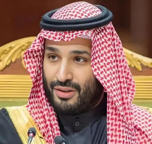 沙特宣布了！10月8日，沙特政府宣布：正跟几家大银行商量，要借100亿美元。消息