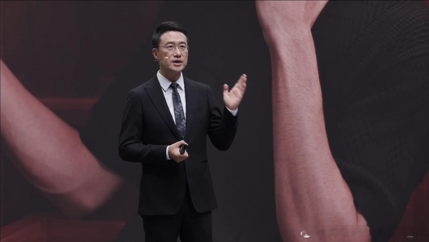 曝华为Mate90全系支持四卡三待这个功能真的戳中痛点！华为Mate90业界首发