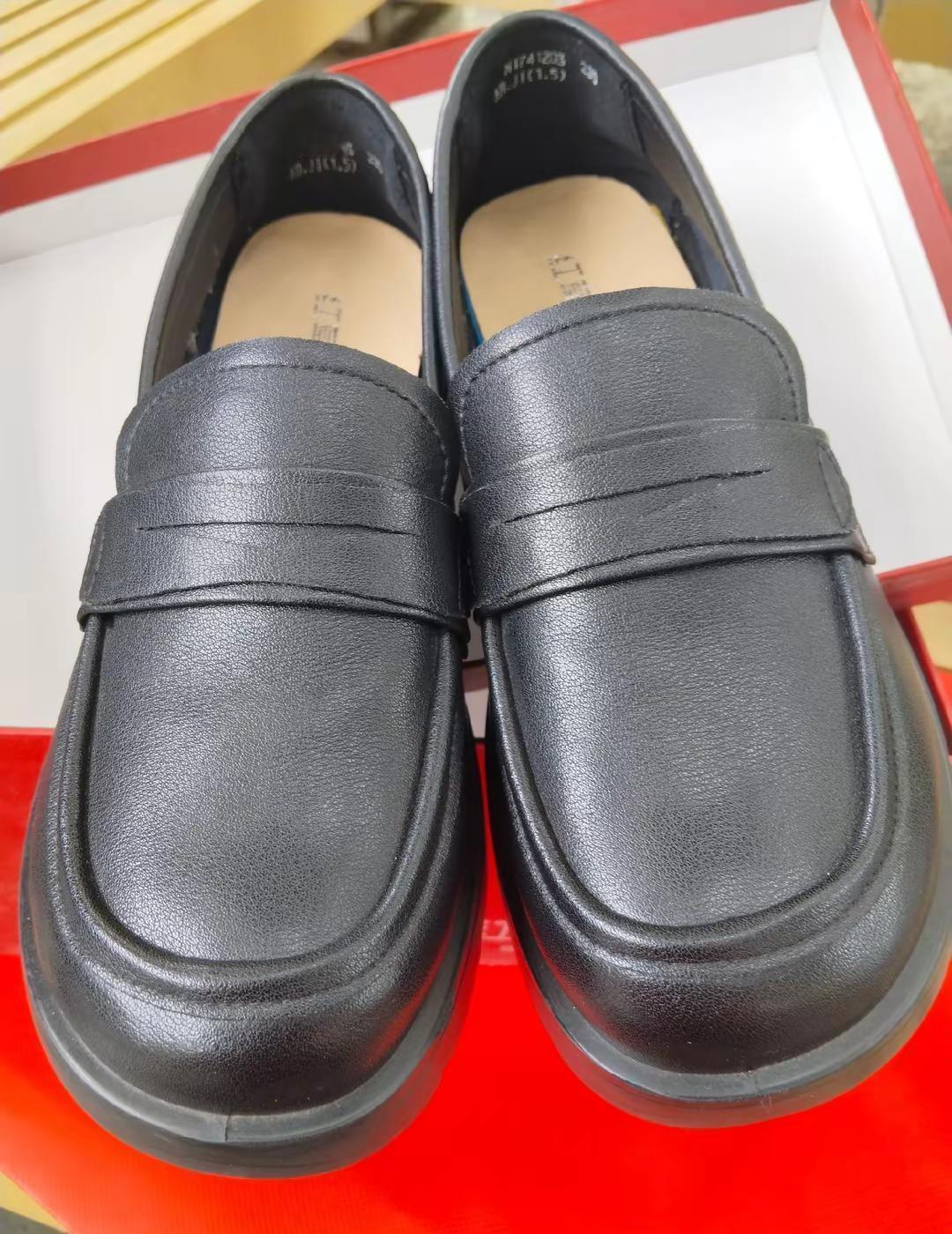 这欢乐的颜色，是新鞋带来的好心情，分享给你！👠🥿🏃‍♀️🚶‍♂️👡👢