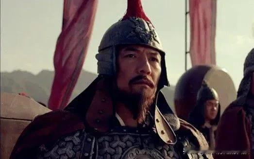 李成梁为何要养寇自重

很简单，明朝土木堡之后，武将断层

以于谦为首的文官集团