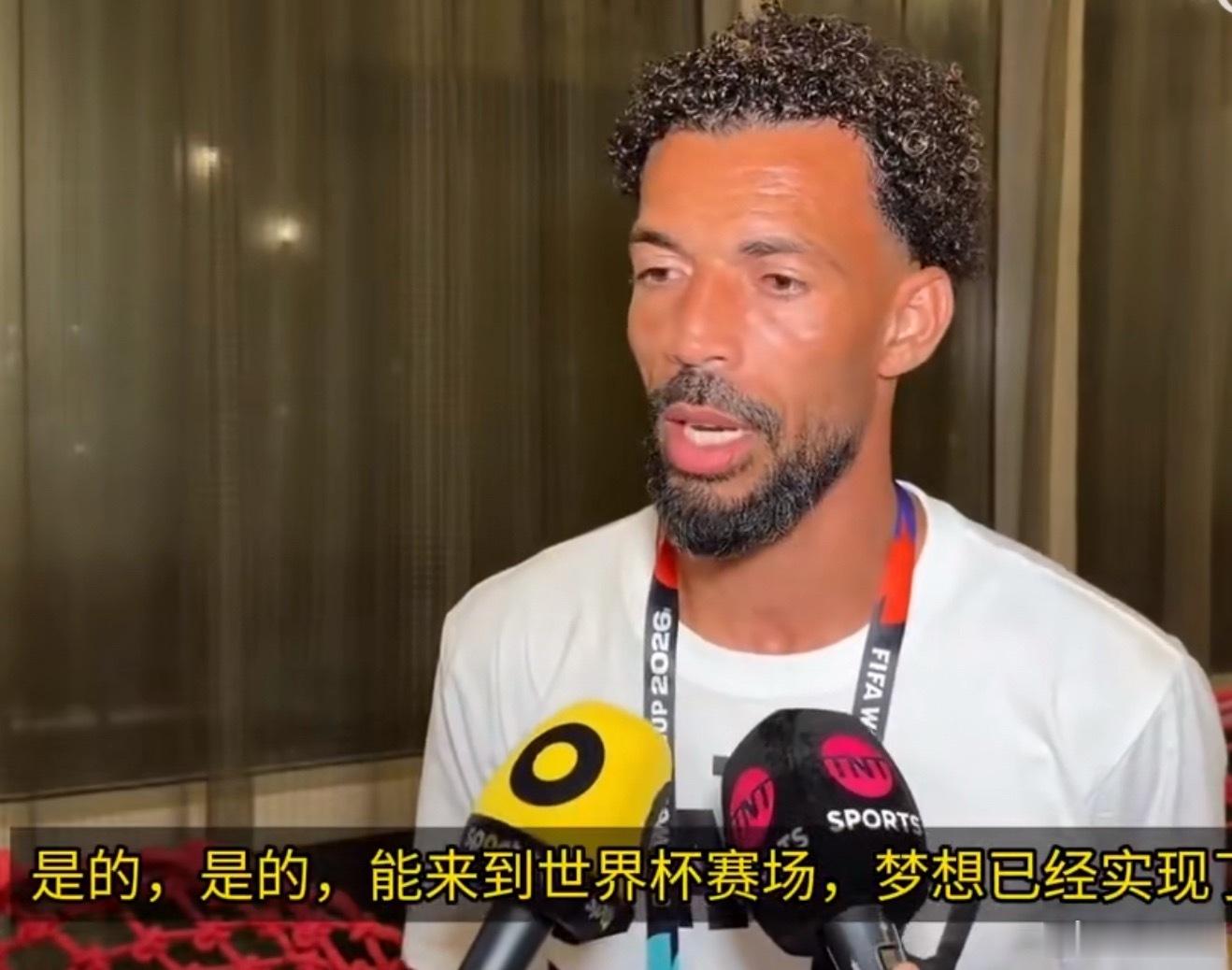佛得角门将已成超级网红今天阿根廷vs佛得角的比赛真精彩，今年的世界杯让全世界认识