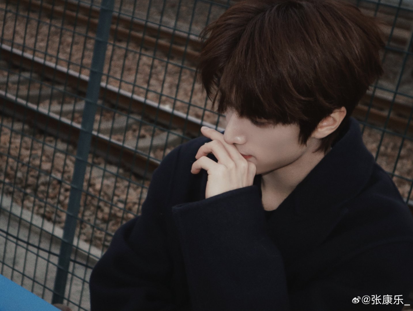 张康乐 zkl张康乐冰湖重生 “你是我跨越山河万里，携带着芳香也要碰面的光”