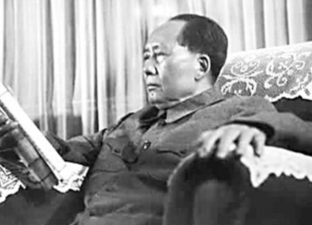 在中国近代史上，有四个堪称奇迹的事件，它们对我国的发展产生了深远影响。这些奇迹不