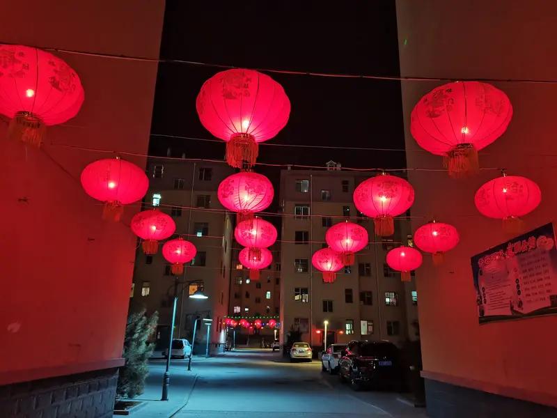谷谷友关于今晚这篇文章氛围感十足！恰似于喧嚣尘世中觅得一方静谧天地。这让我忆起“