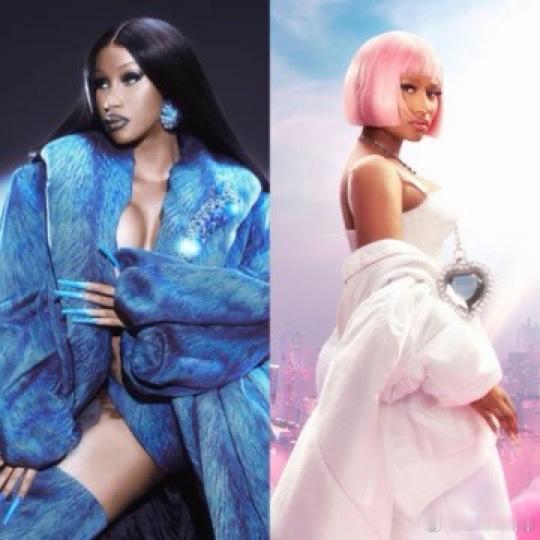 Cardi B演出舞台上最受热议的亮点之一是一块巨大的“ Queen of Ra