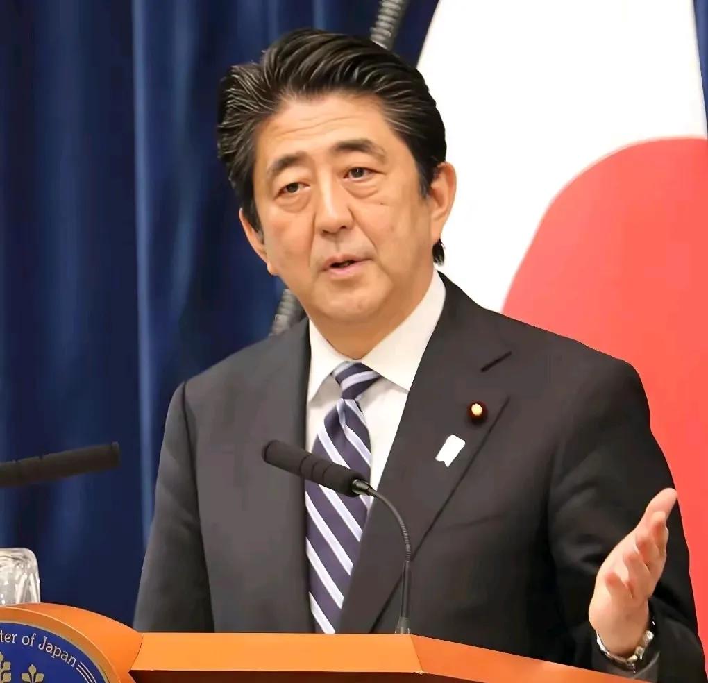 石破茂确实不能小看，能想到安排安倍晋三的遗孀安倍昭慧，5月29日去俄罗斯找普京打