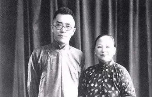 1923年，胡适爱上表妹想离婚，没想到，妻子江冬秀只用了一招，便吓得胡适连连告饶