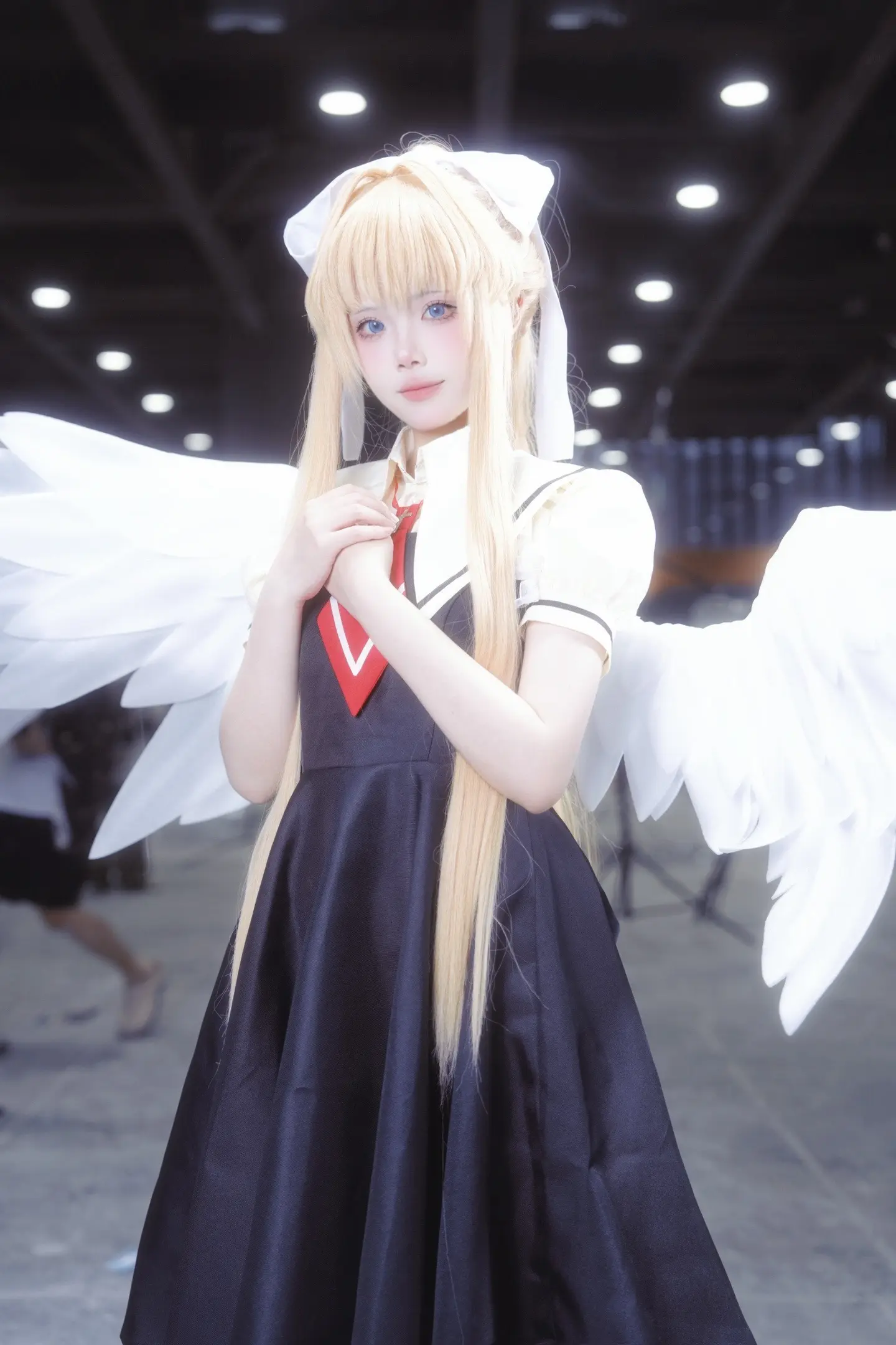 我们不停追寻着消散而去的航迹云