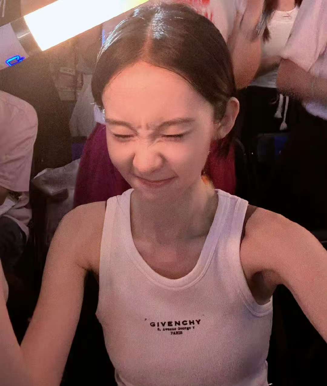 张艺凡去看了五月天演唱会张艺凡说没听到知足 张艺凡去看了五月天演唱会 ​​​