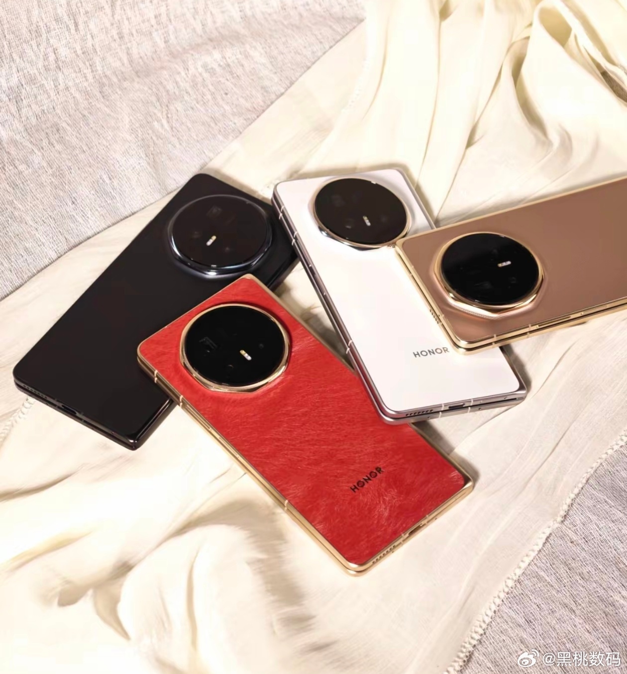 也就只有苹果，好意思把今年才要发布的折叠屏产品，称作“最大规模产品革新”。像国内