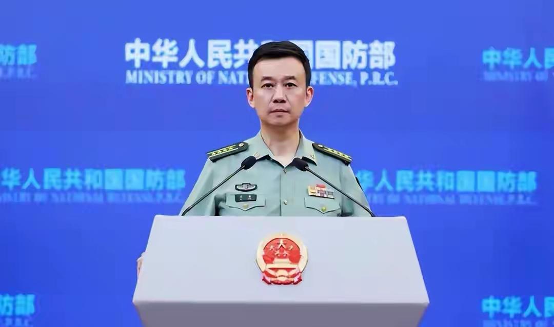 赖清德非洲“偷渡”归来，4架F-16护航护不住尴尬！台海局势骤然紧张，解放军强硬