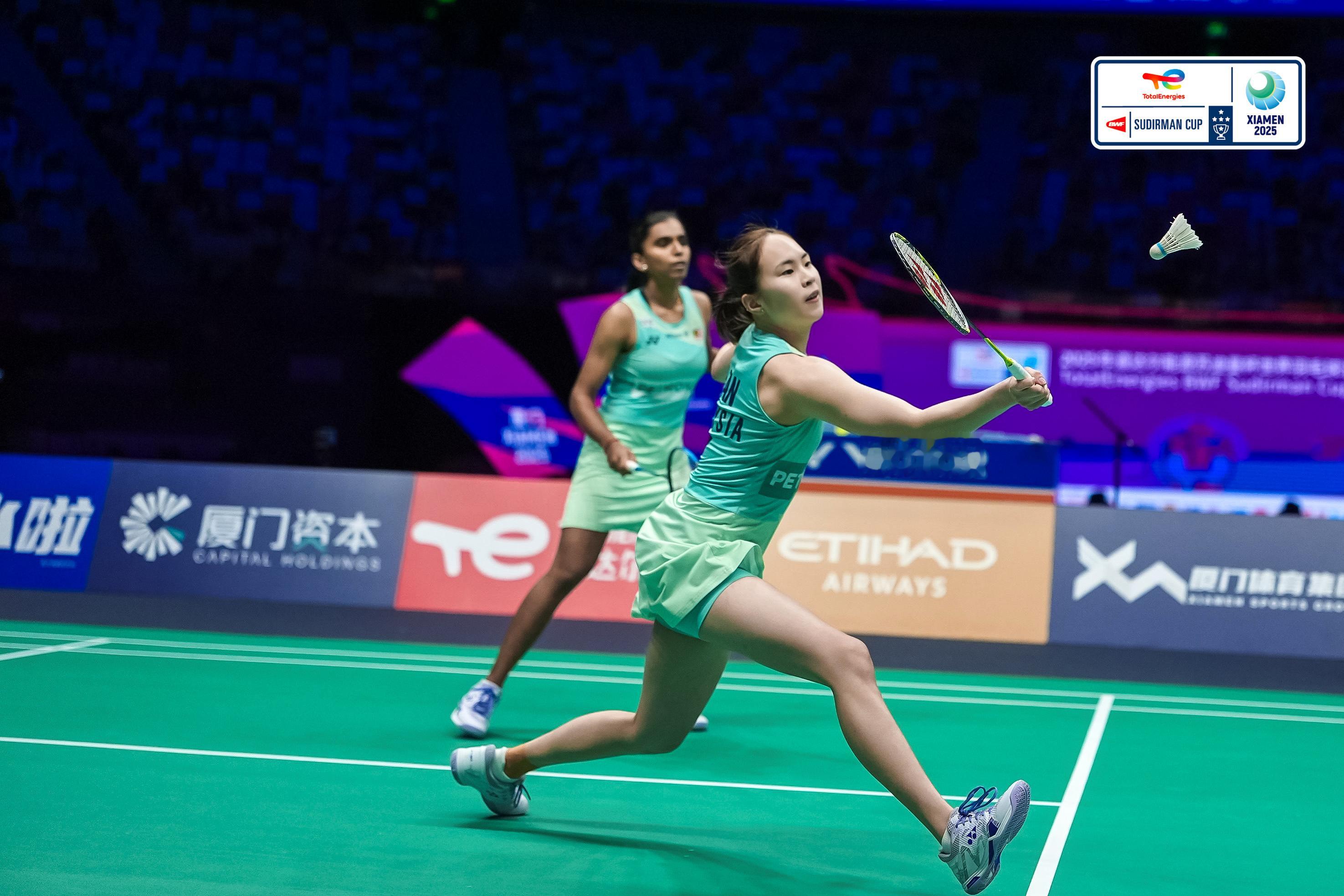 陈康乐/蒂娜🇲🇾 21-17、21-14 🇭🇰吕乐乐/曾晓昕2025年羽