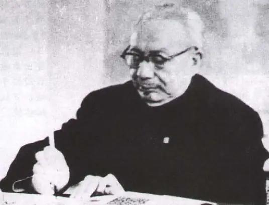 1939年6月的一天，驻守陕甘宁边区陇东的八路军385旅旅长王维舟与警卫员李有义