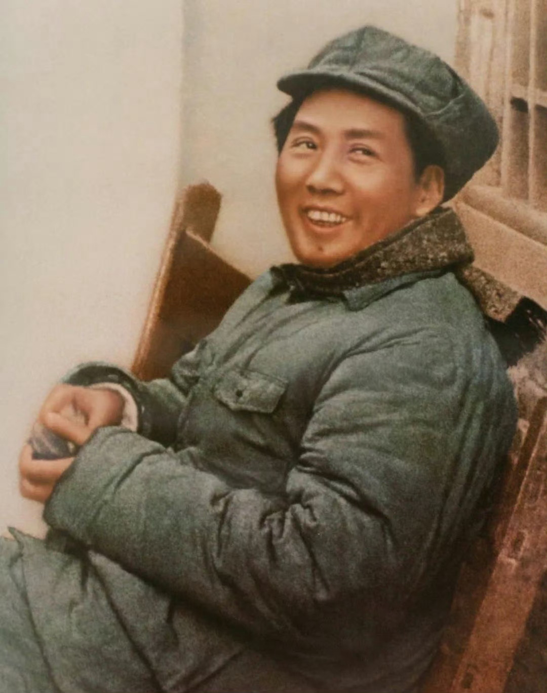 令人泪目的一张老照片，教员历经千难万险拯救了中国 