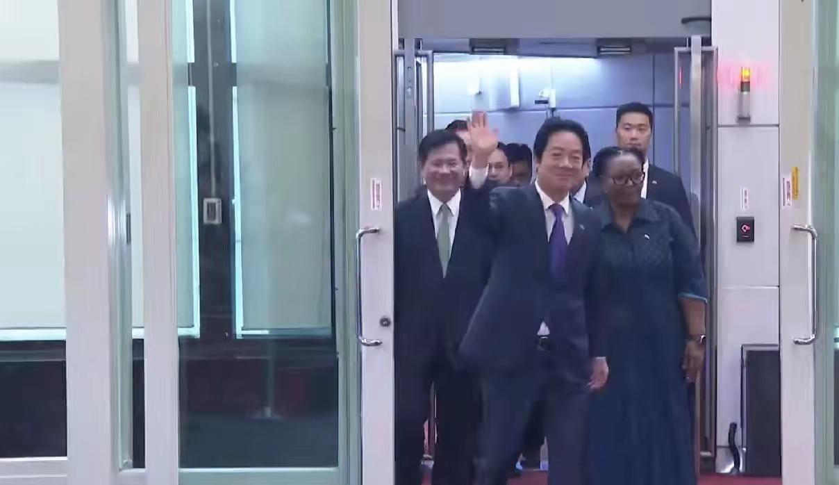 今日，赖清德结束非洲斯瓦蒂尼窜访，依旧搭乘该国国王专机，悄然落地桃园机场，还刻意