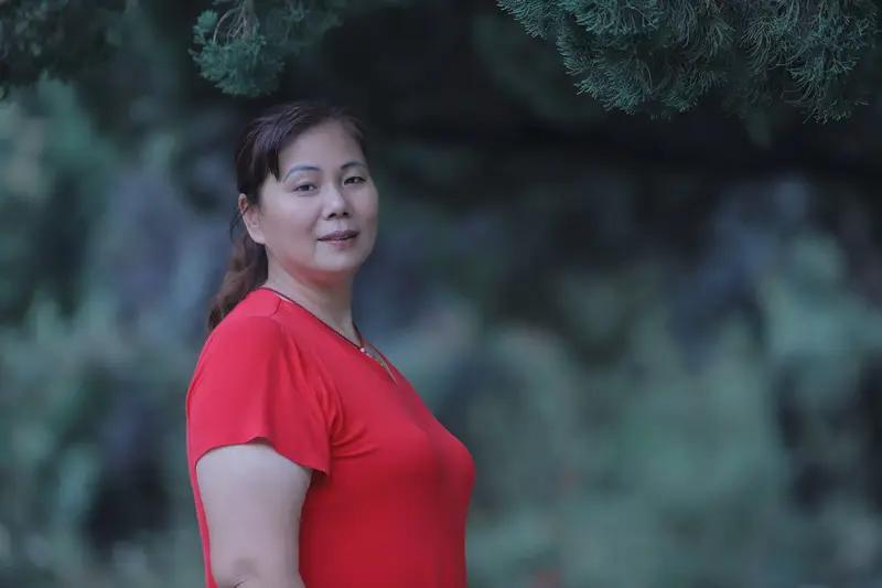 人到中年，累是常态。上有老要照顾，下有小要抚养，中间还有伴侣的小摩擦，各方压力像