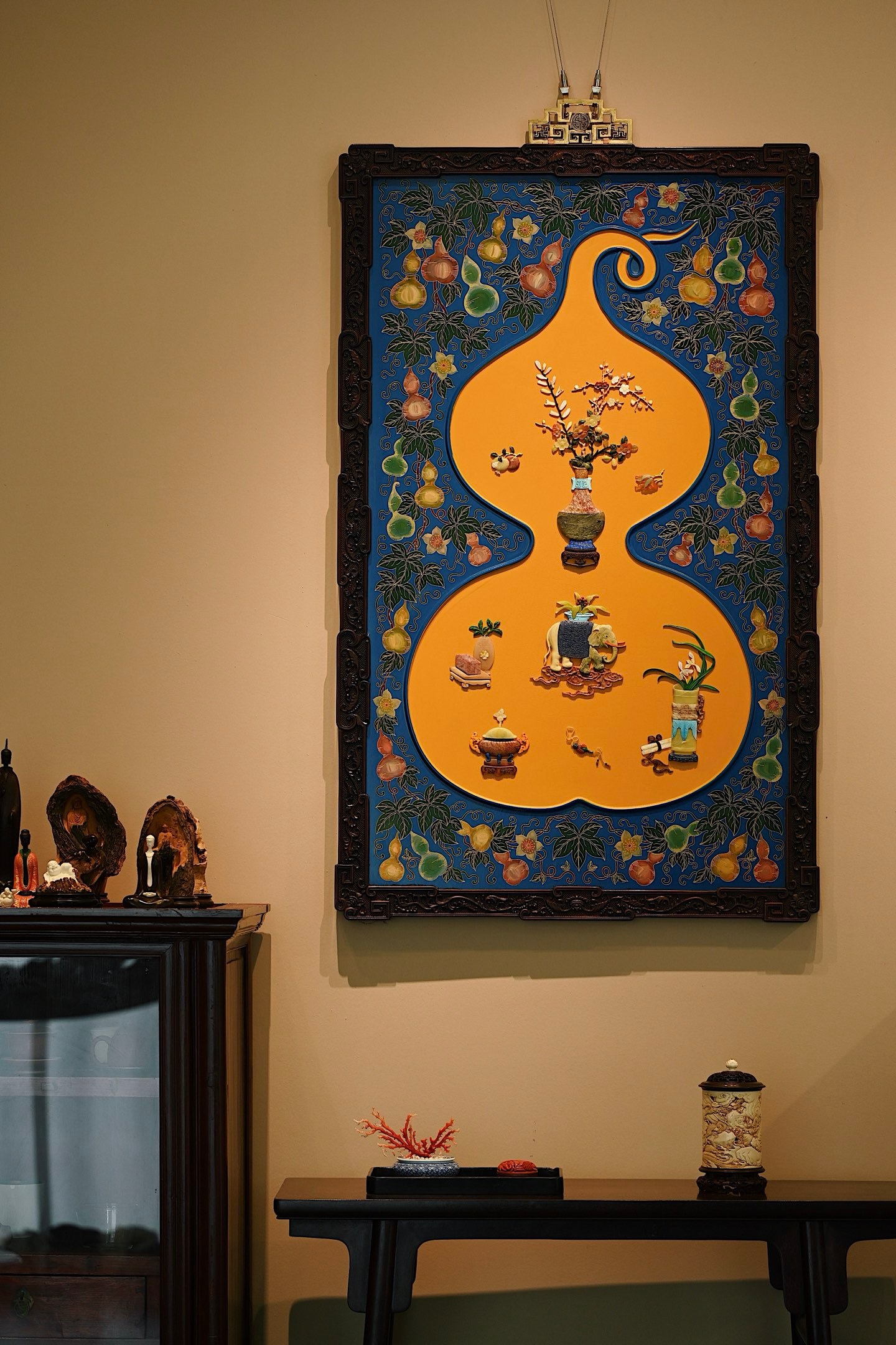 家居美学 仿古×百宝嵌 | 福禄吉祥 挂屏以血檀仿古攒框，集多种非遗工艺于一身，