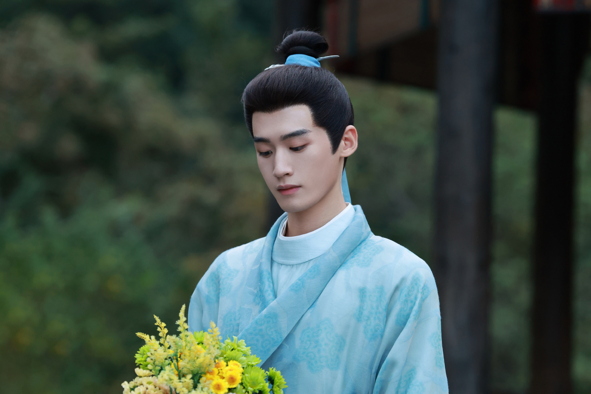 yyc闫玉晨御廷谣yyc闫玉晨沈知书𝑇ℎ𝑒 𝑓𝑙𝑜𝑤𝑒𝑟 𝑤?