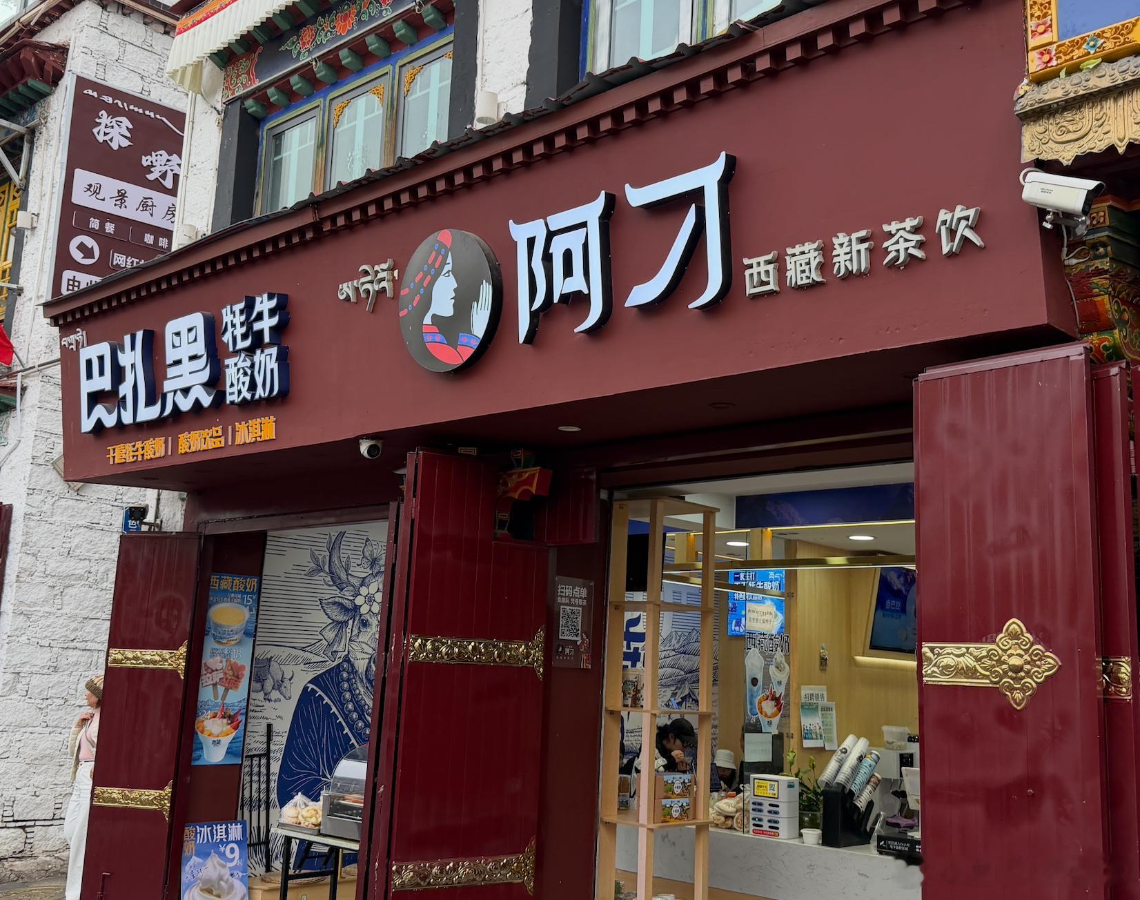 看到个话题燃油车被时代抛弃了吗 ，我也凑个热闹吧～这个话题其实很不严谨，或者说需