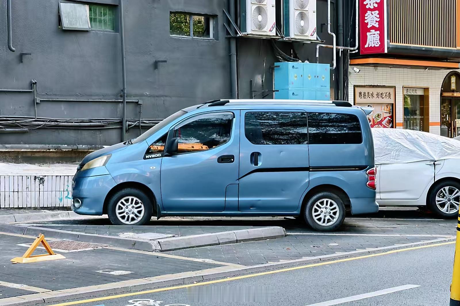 不愧是广东，老旧厢车真多[嘻嘻]经典老车 van事通[超话] ​​​