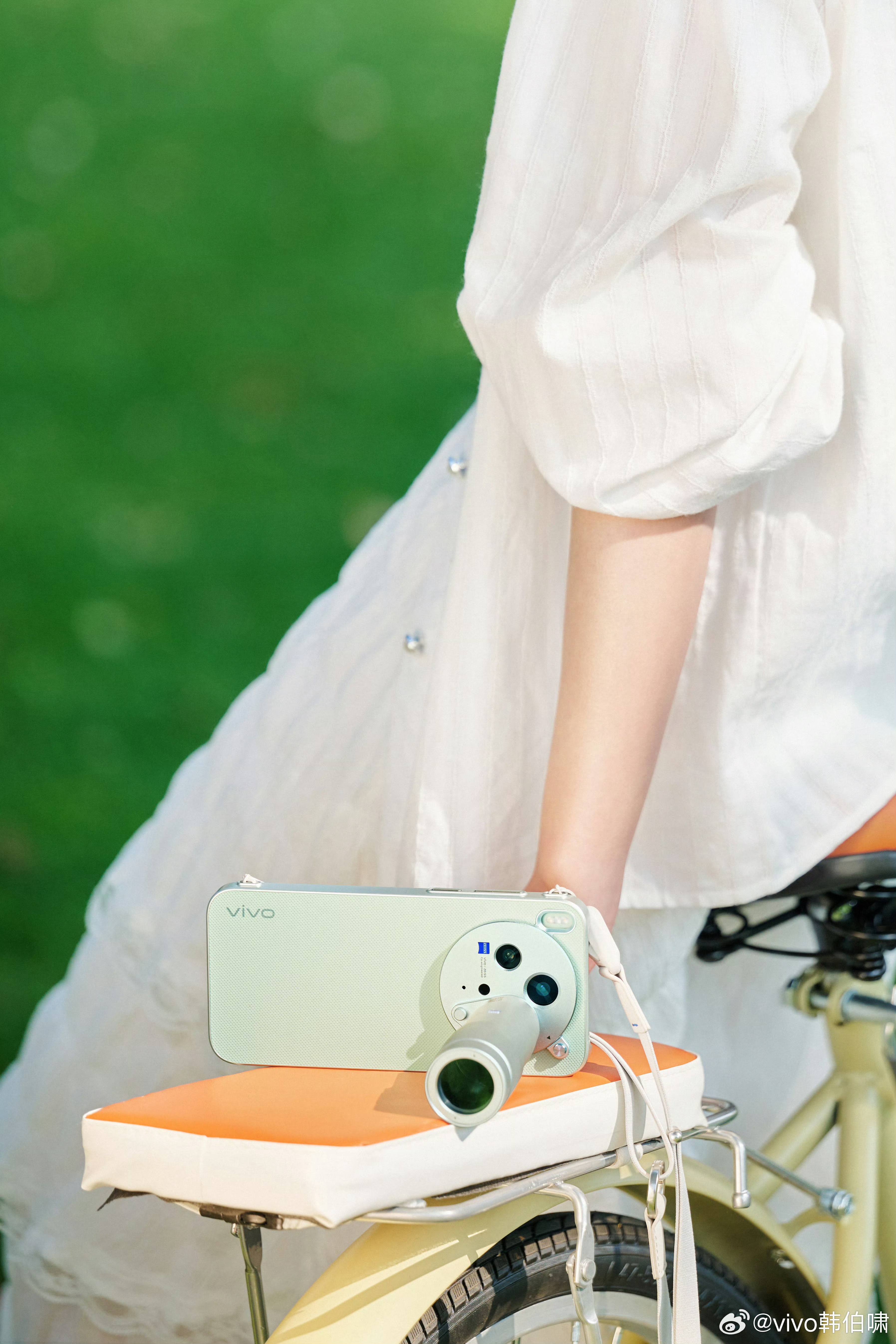 Vivo X300s 真机。 