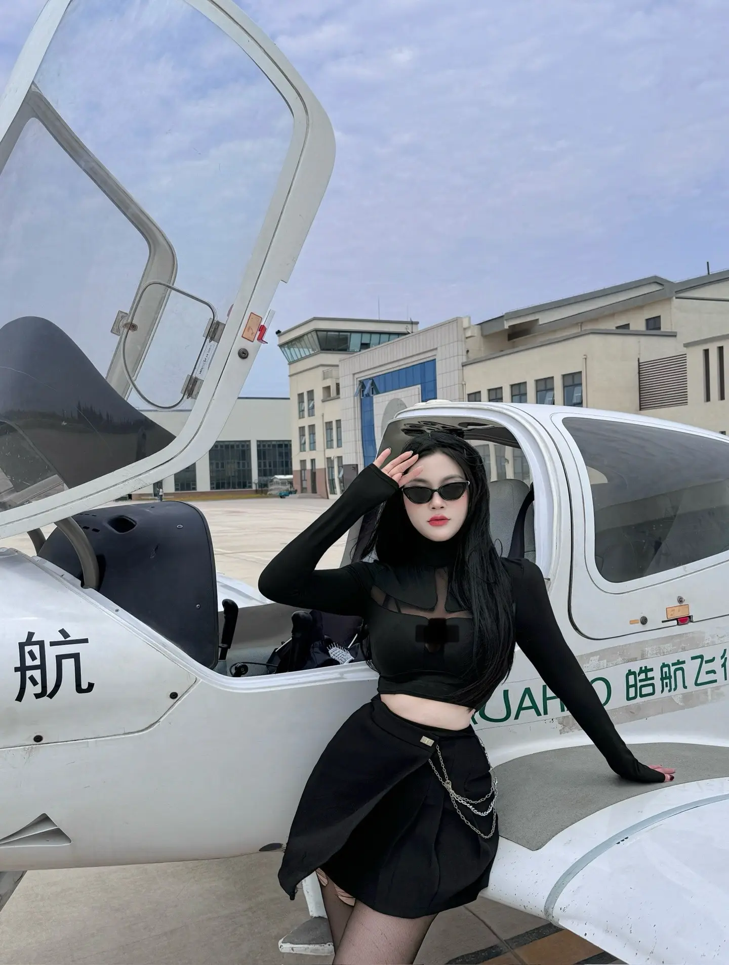 嫁给谁呢？