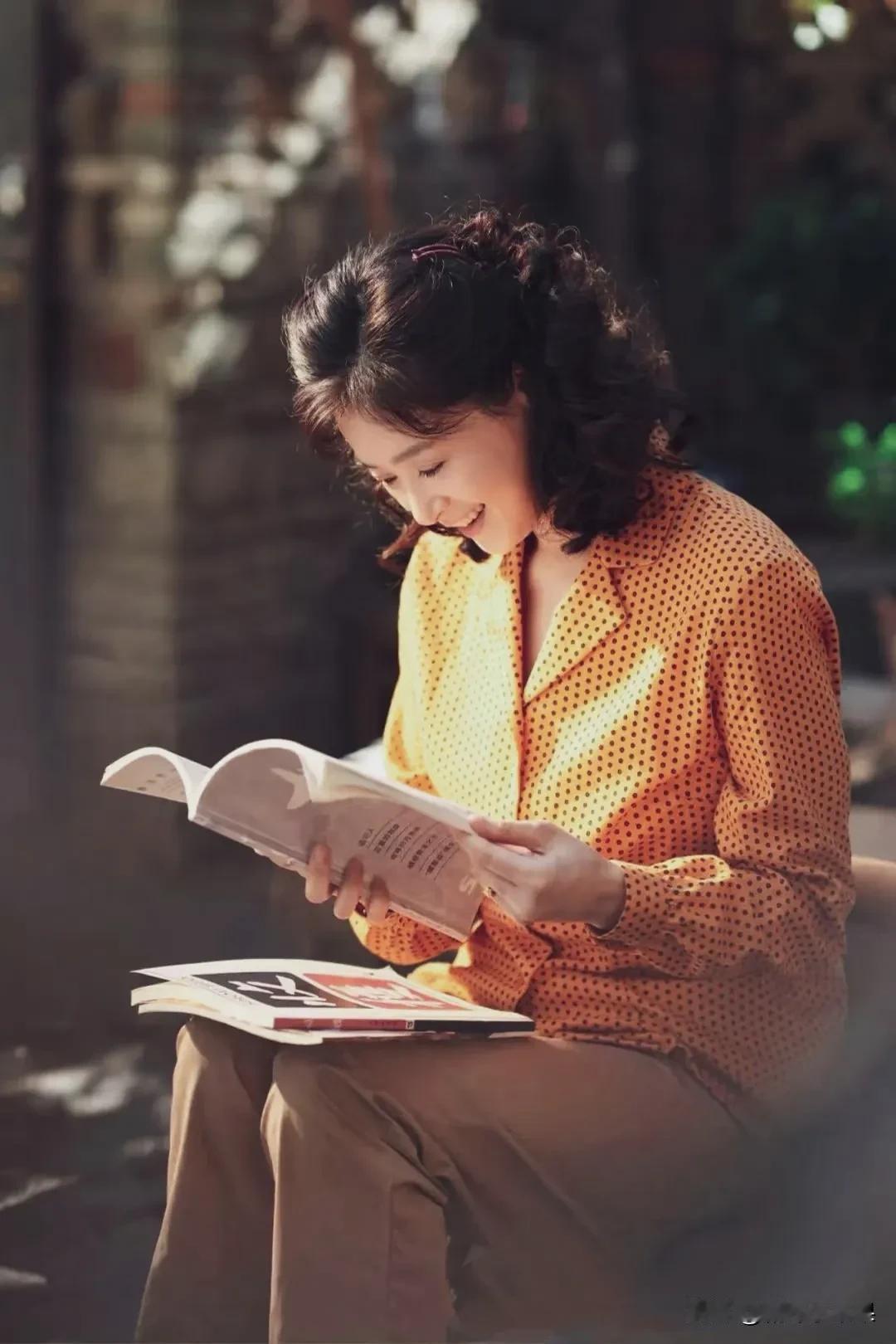 再刷《小巷人家》	终于明白，女人的婚姻跟命运，没有一丝关系，一辈子幸福的女人全是