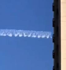 这个世界的程序又出bug了，这次是天空的“大屏幕”坏了，在山东淄博的上空，竟然出