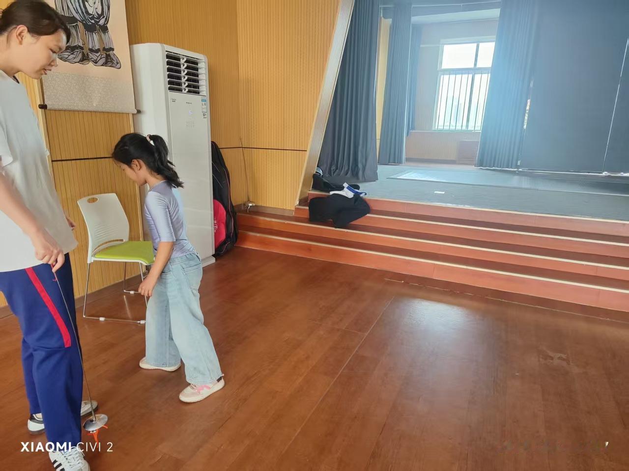宝儿体验击剑🤺