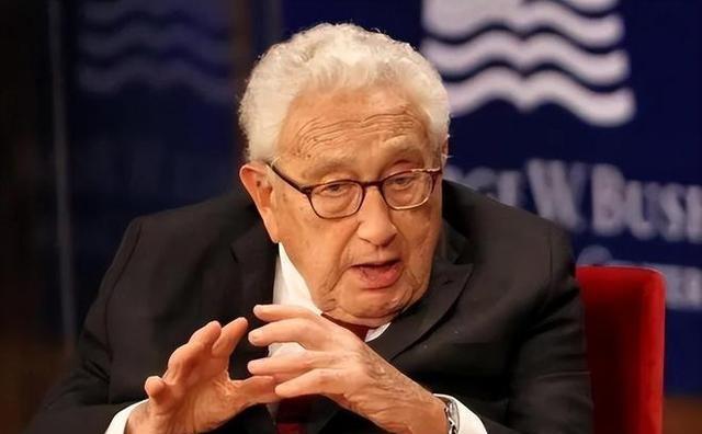 基辛格曾提醒中国：千万别相信这3个国家，他们都是白眼狼，不信看看。前国务卿基辛格