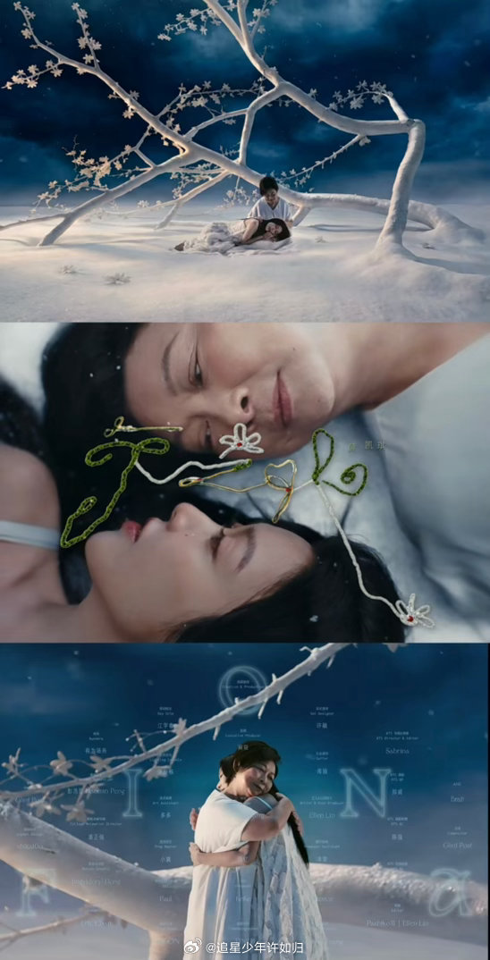 薛凯琪看妈妈采访瞬间流泪薛凯琪和妈妈的相处好细腻妈妈坦言从前很少直白说出爱意，最