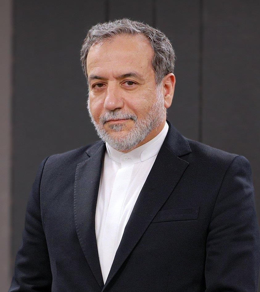 伊朗外长阿拉格奇火了
为什么美国很难赢伊朗？今天我们从一个比较微观的视角找找答案