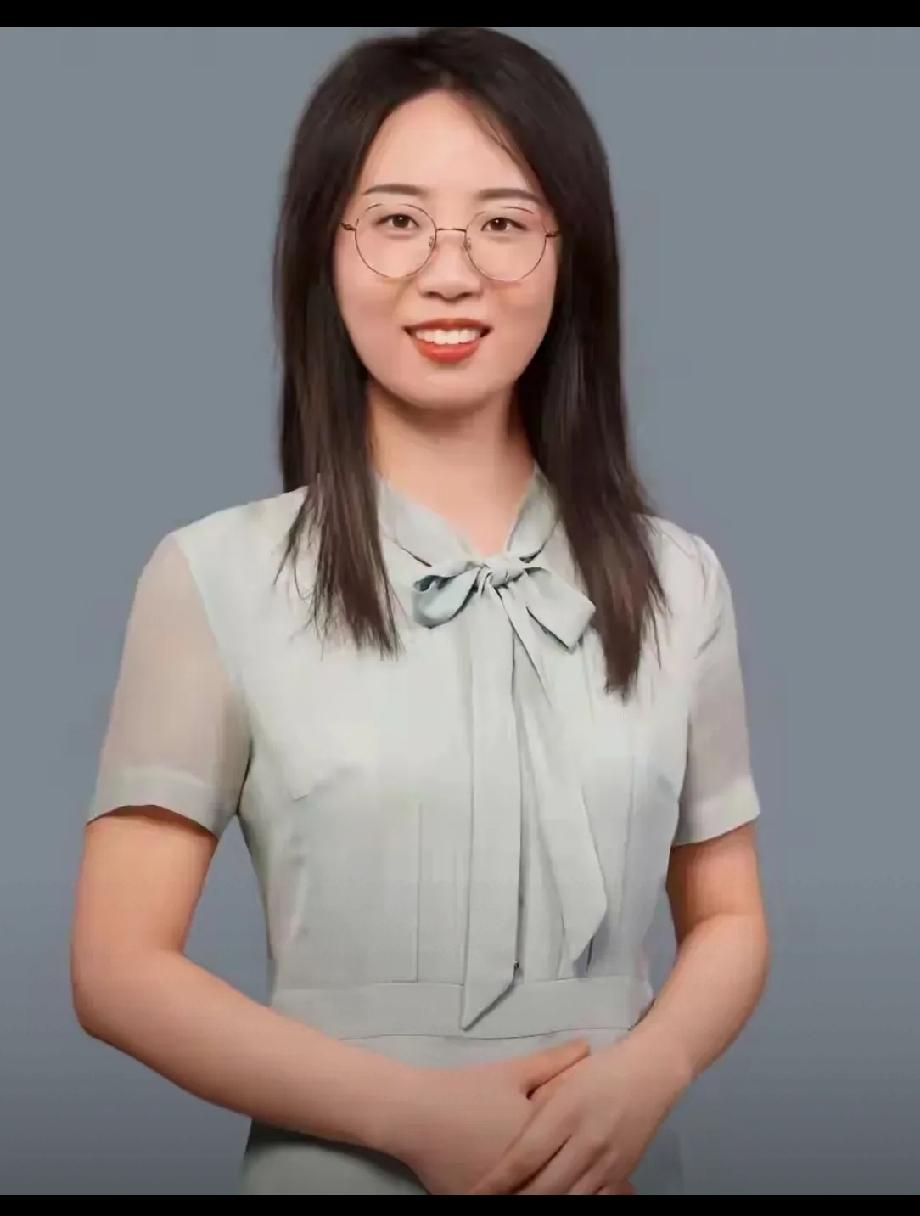 武汉大学最近又曝出35岁女博导曾梦琪的问题。其中有一条是克扣研究生的劳务费，太不