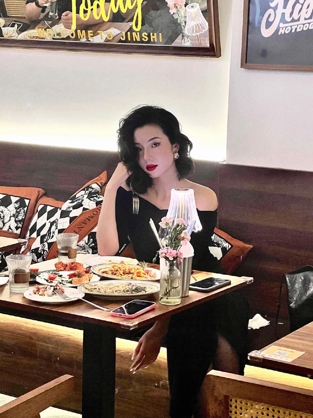 很强烈的感觉自己以后不会再喜欢上任何人了