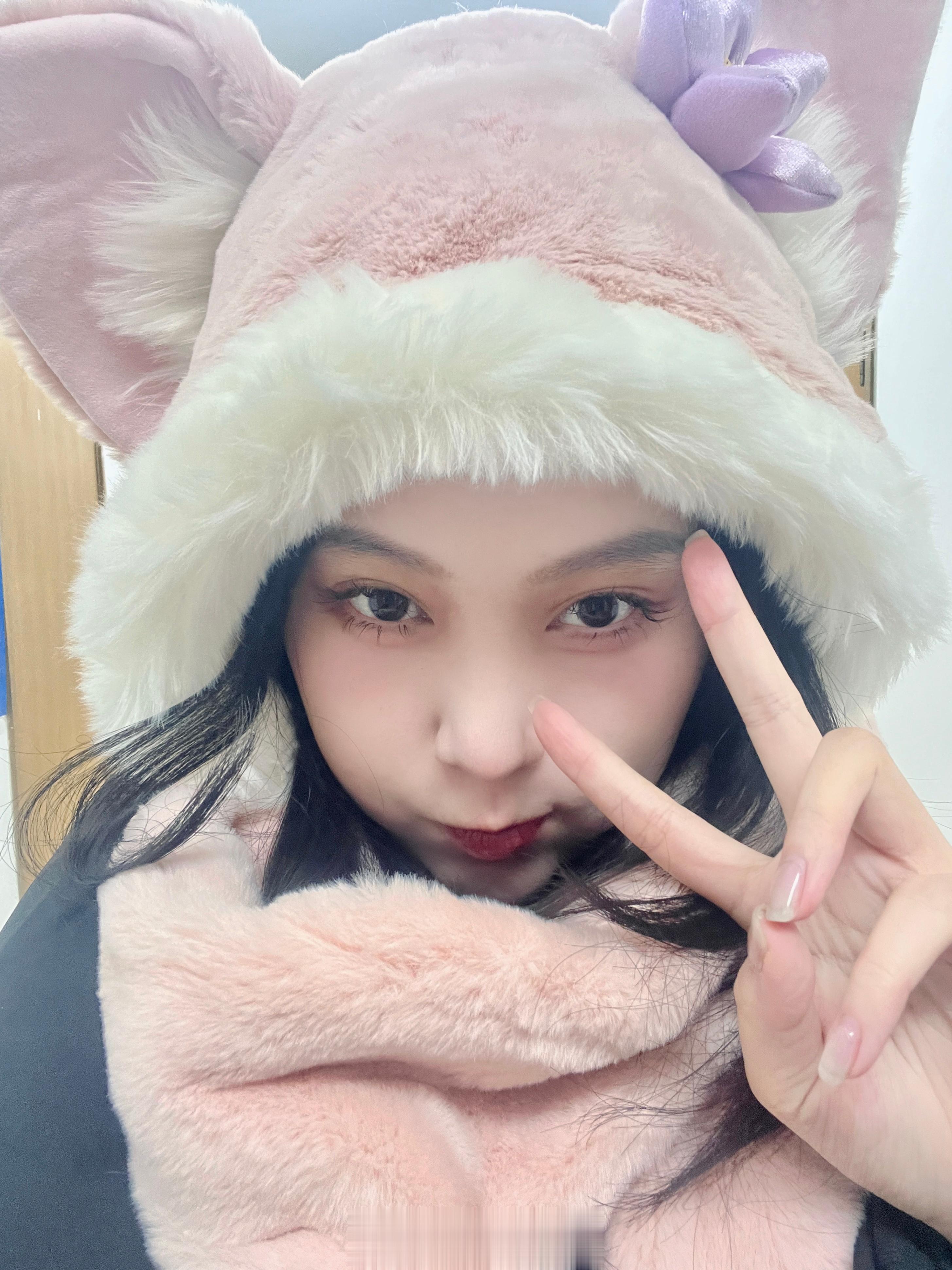 这个玲娜贝儿帽帽戴着像🐷 ​​​