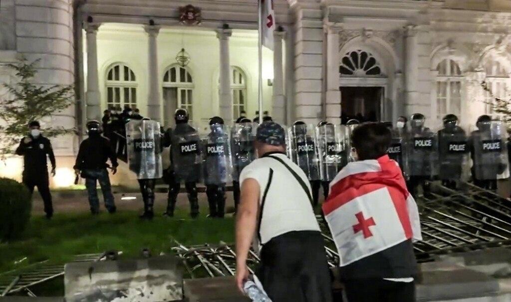 【格安全局称查获武器系据乌军事单位代表指示所购】格鲁吉亚国家安全局第一副局长拉沙