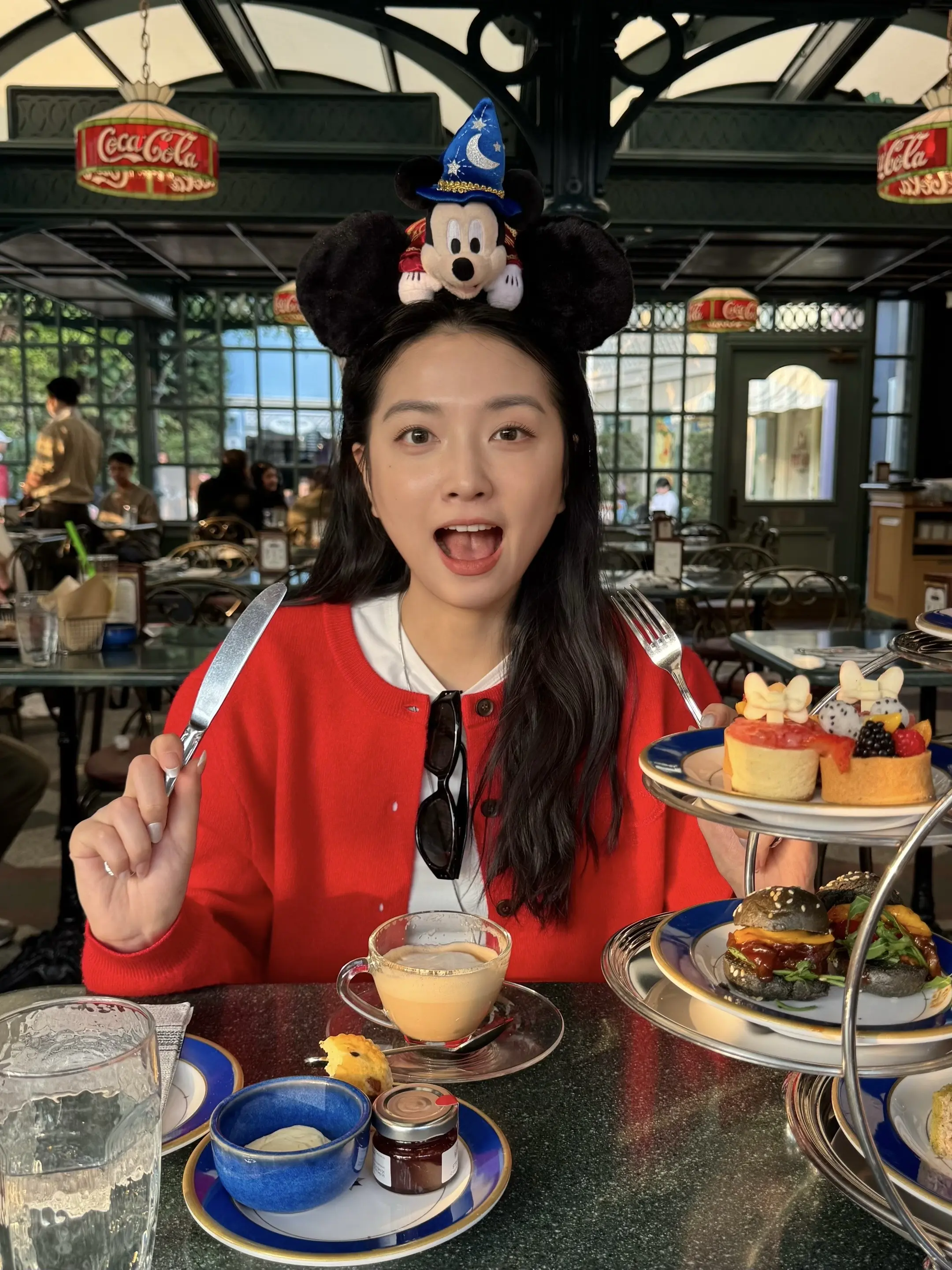 𝟭𝙙𝙖𝙮 𝙞𝙣 𝙃𝙆 𝘿𝙞𝙨𝙣𝙚𝙮👻 最...
