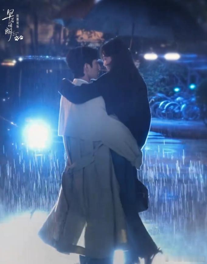 早春晴朗雨中单手抱井柏然单手抱孙千很难不心动的雨中单手抱镜头 井柏然单手抱住孙千