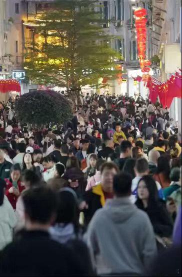 江西云南福建多省站点巴士双节火热江西云南福建多省站点巴士双节需求旺盛假期去县城景