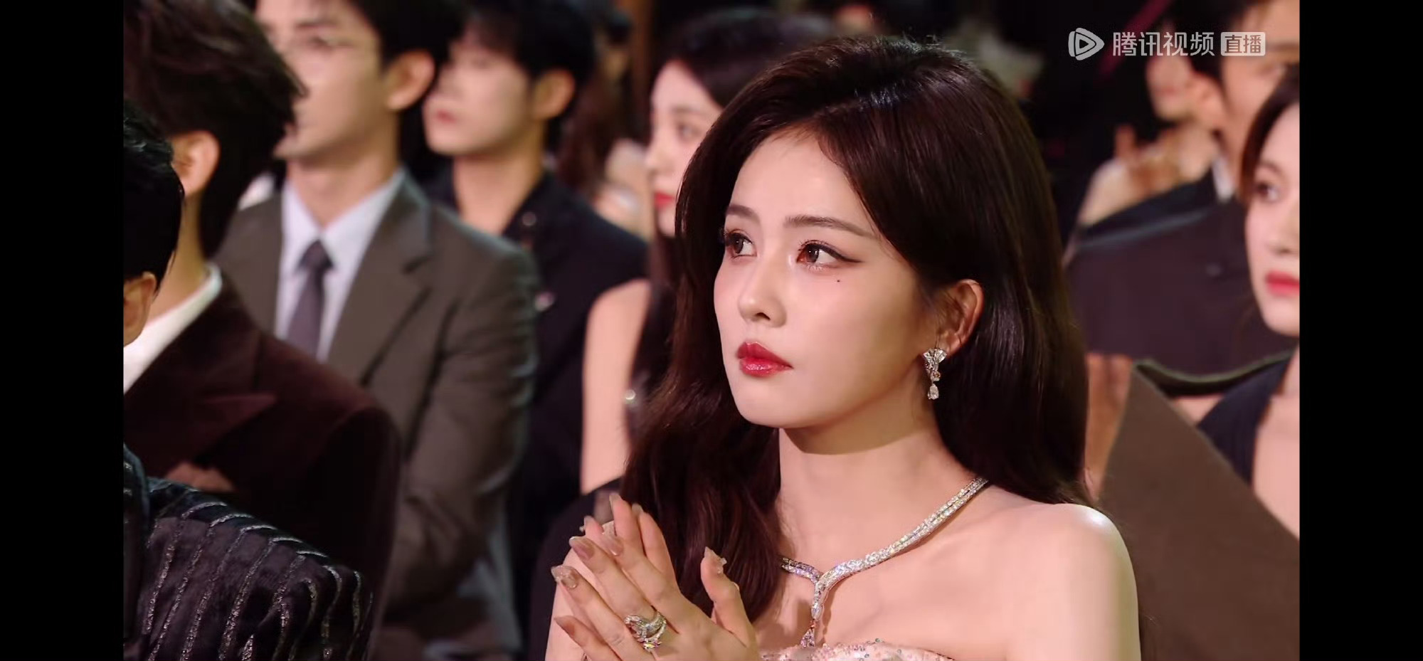 星光大赏女明星内场白鹿、鞠婧祎今日最佳妆发➕造型星光大赏内场